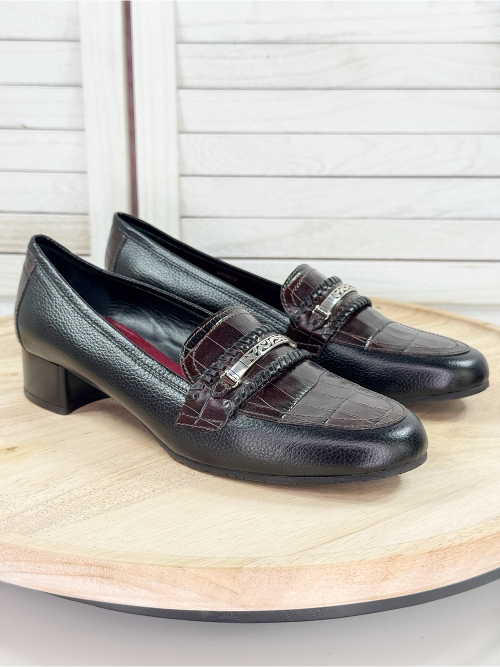 Brighton Alcott Pebble Leather Croc Embossed Block Heel Loafers Black Brown 9